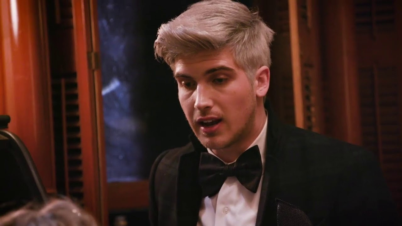 Did Joey see Lele as Justine 2.0?