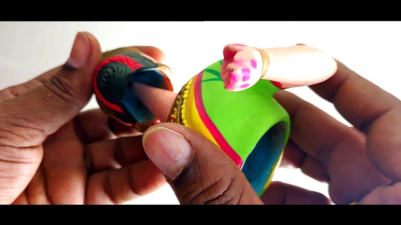 India's Most Famous Dancing Doll (Kondapalli Bomma ,Thanjavur bomma) Dancing Secret Revealed