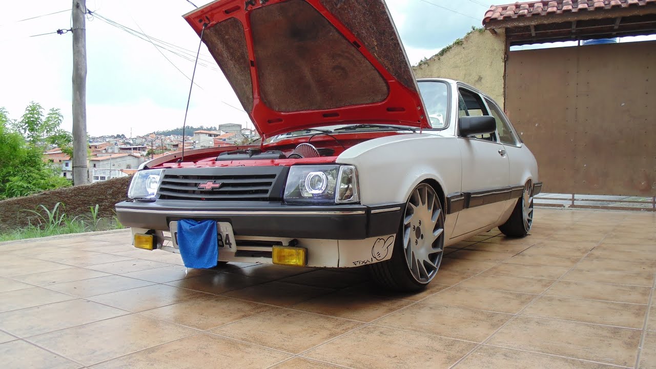 Projetores BMW 8.0 no chevette 86