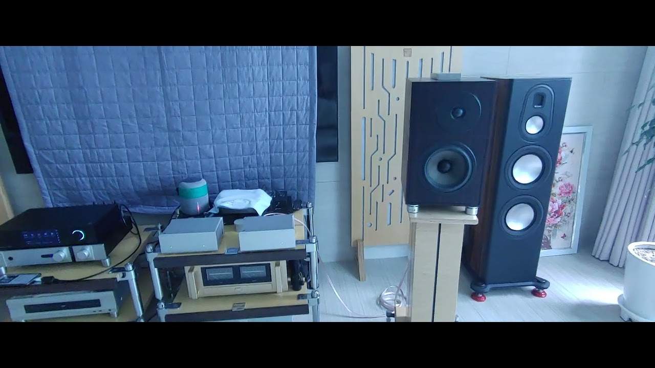 Very fun sound:Ai -generated sound song:Atalante lll. Topping B200 mono
