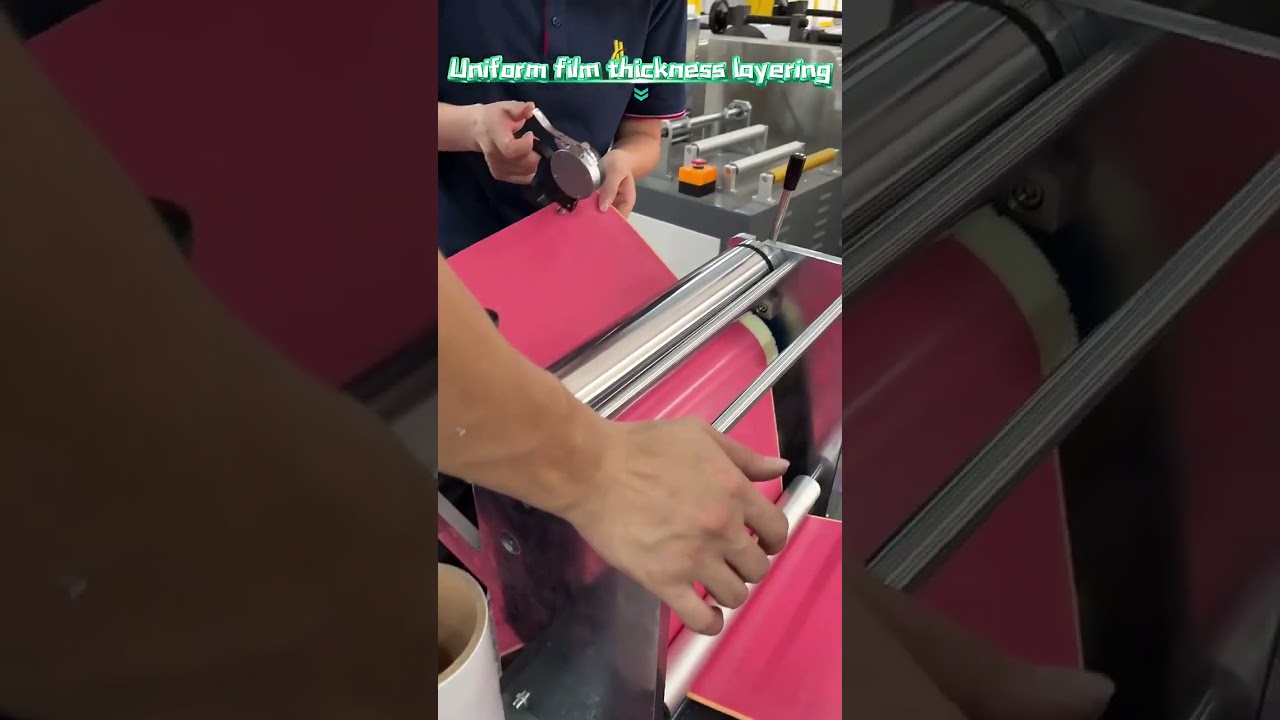 Small five-layer co-extrusion casting film machine