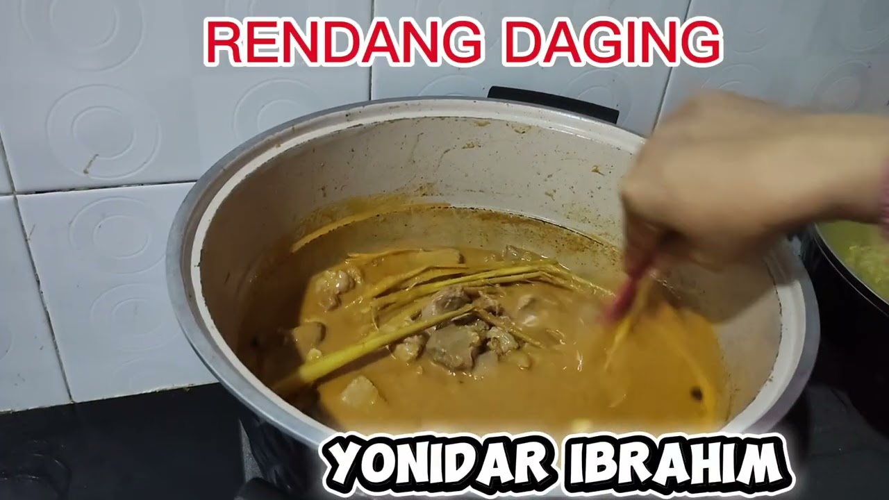 RENDANG DAGING SAPI.