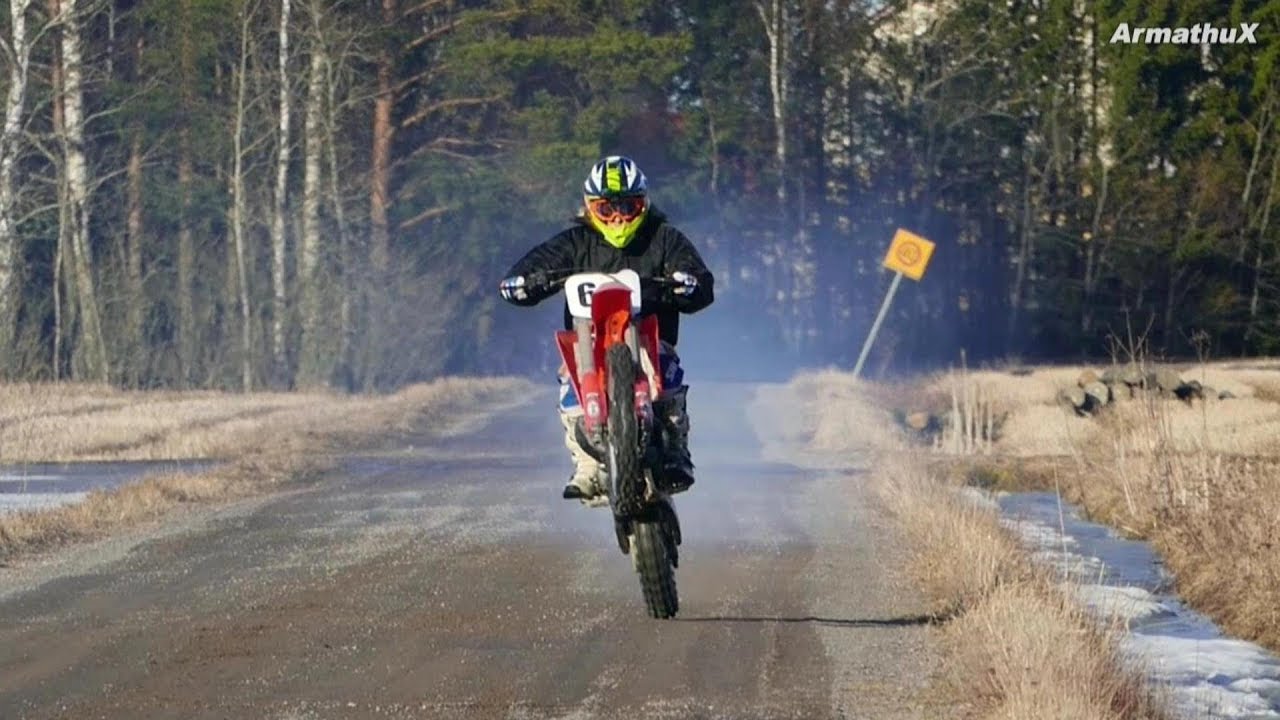 Honda CR250R 2-Stroke 1995