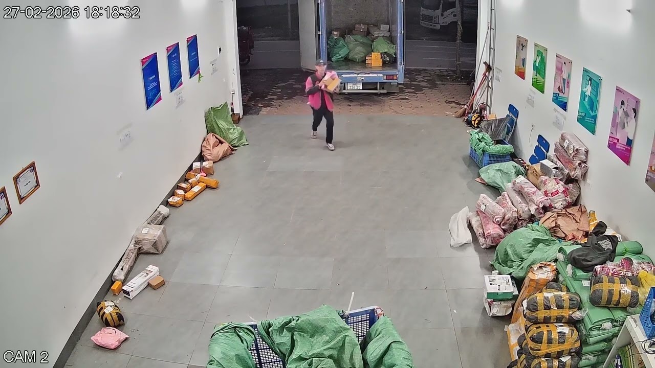CCTV QUÁ TRÌNH XUẤT ĐƠN HÀNG ĐÓNG ĐƠN HÀNG CHUYỂN CHO BN HUB NGÀY 27 2 2026
