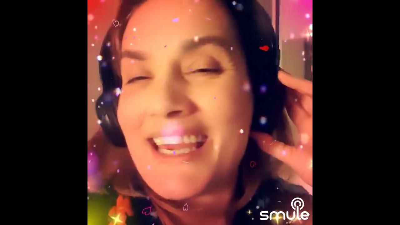 Could this be Magic Donna Summer☀️ cover by Dutch Singer-Songwriter 💫Moon Stone 💫
