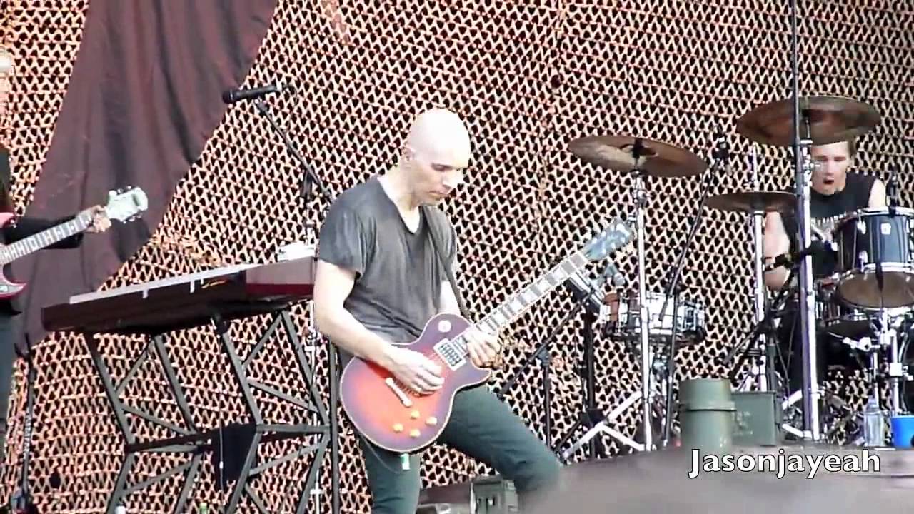 A Perfect Circle - Passive [HD] LIVE Lollapalooza 2011.mp4