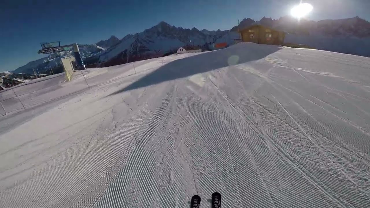 Verte 2000 (green), Vioz (blue), Br&eacute;vent - Chamonix, France - 01/2022
