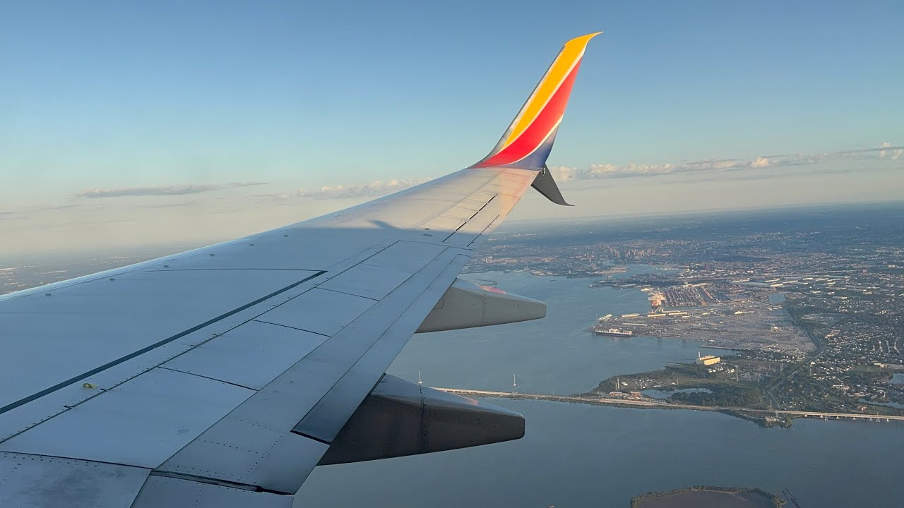 Southwest Airlines 737-800 Landing Baltimore/Washington BWI