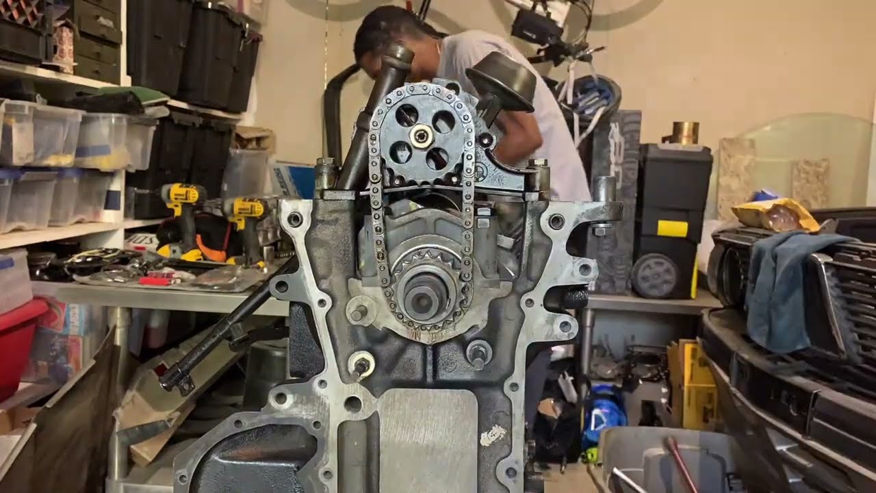 The Resurrection - Rebuilding a BMW E28 535i M30