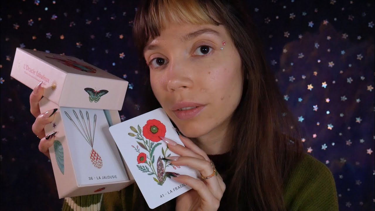 ASMR | Séance de divination et tirage de cartes 🔮 tapping, tracing