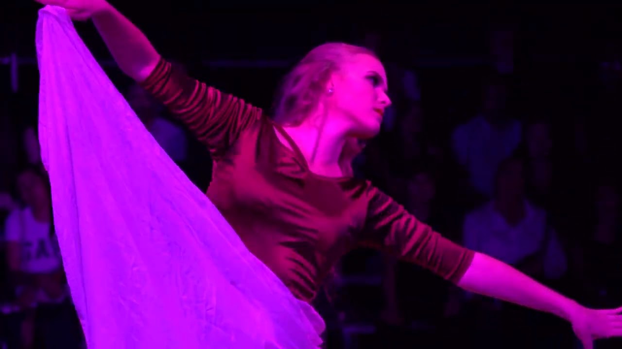 MOONS Festival · PRE SHOW · Solista Anna Zemanovicova · 8° Aniversario Casa Luna 2025