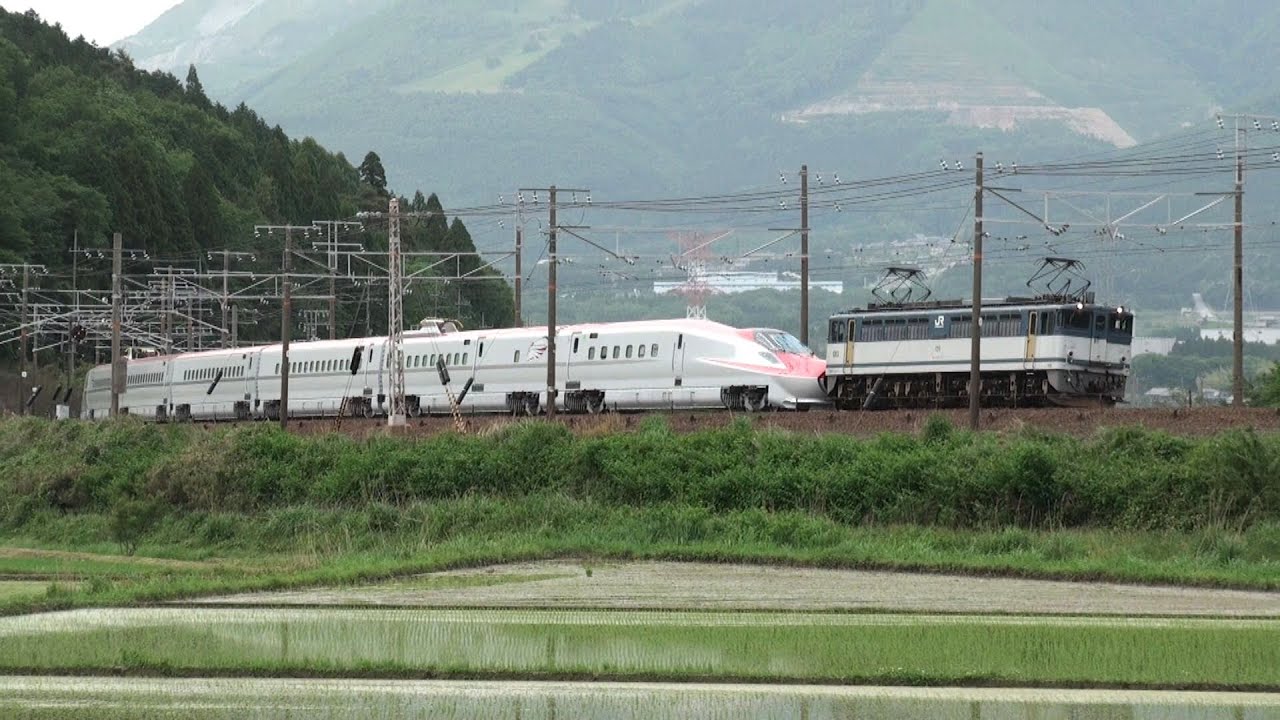 東海道線を走る秋田新幹線 E6系スーパーこまち 甲種輸送 【Shinkansen E6 series】