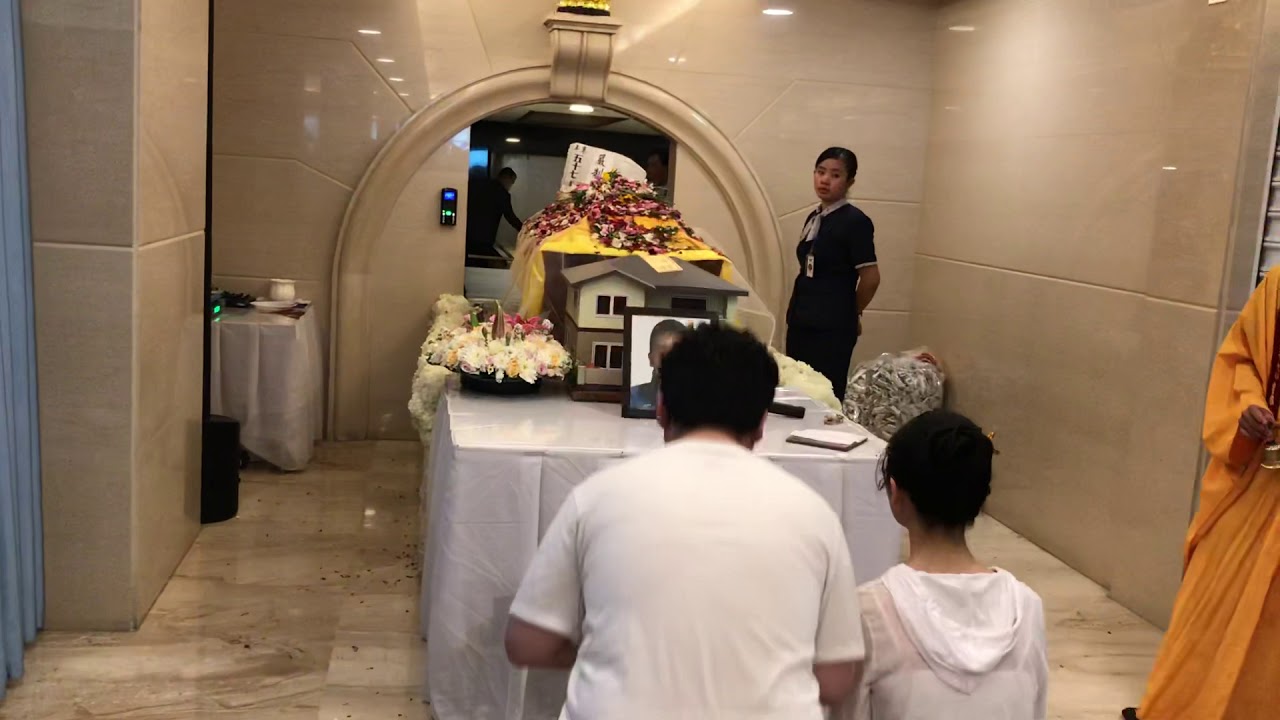 Proses kremasi Lukman Salim 27 Oktober 2019