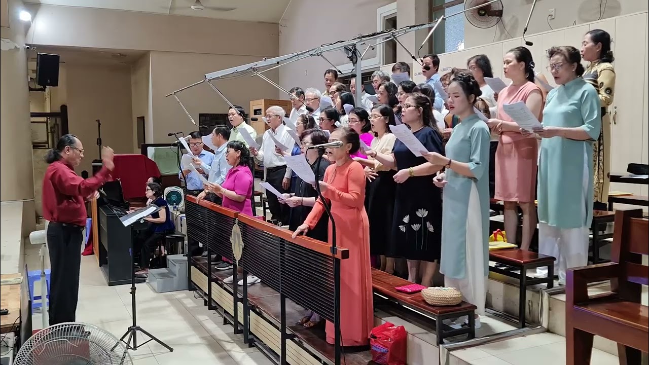 NGỠ NGÀNG NHẬN RA - Lm Thái Nguyên I Ca đoàn Thánh Gia I GX Đa Minh - Ba Chuông (Lyrics)