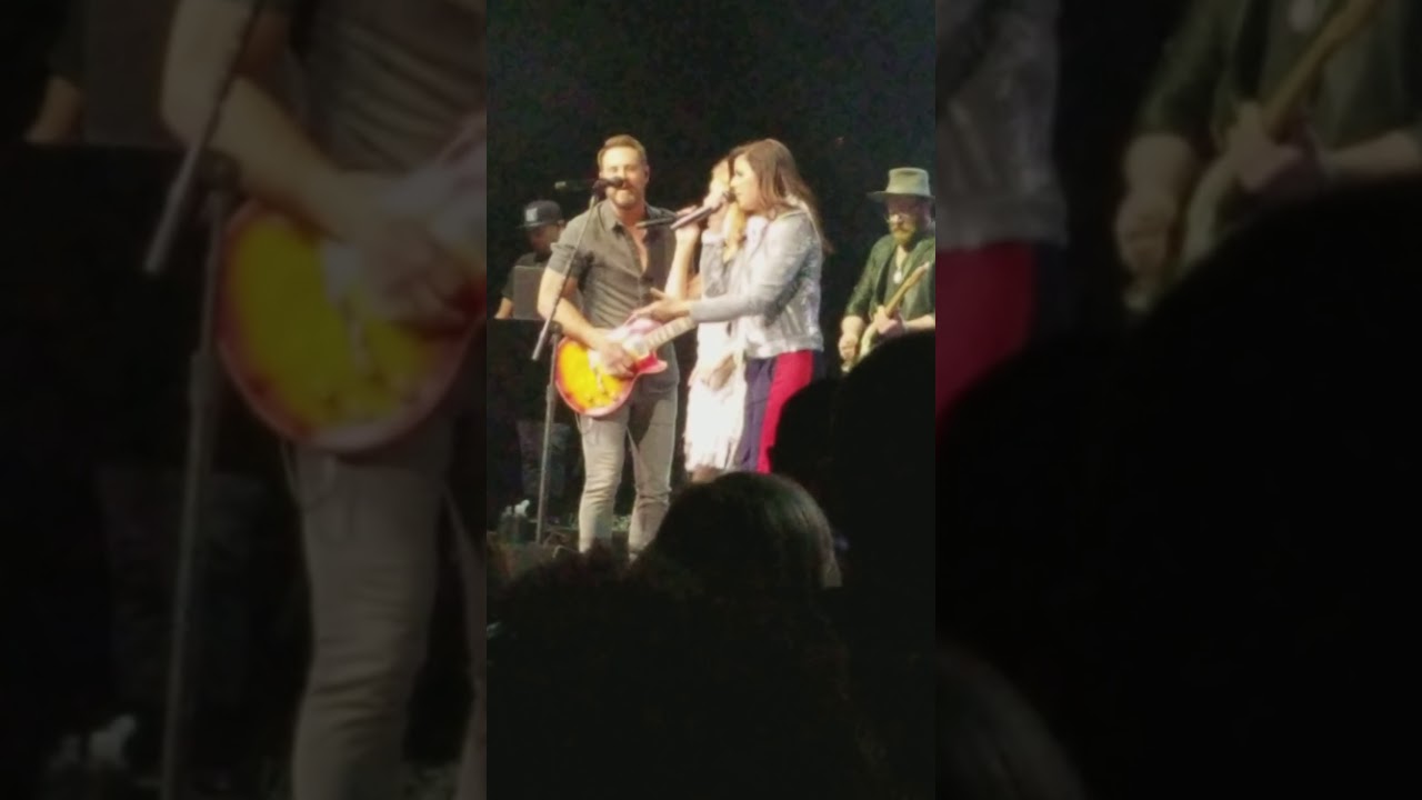 Little Big Town at BMO Harris Bradley Center - Happy People