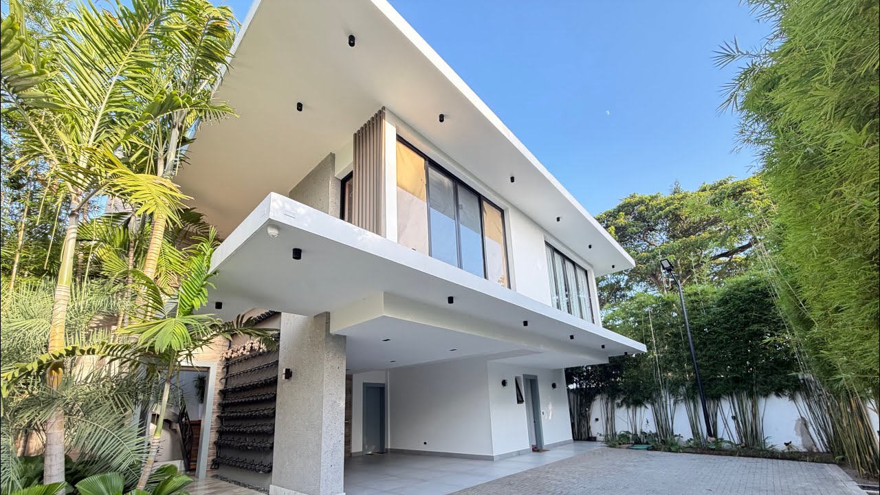 UNA CASA SÚPER HERMOSA DE VENTA EN SANTIAGO DE LOS CABALLEROS Y CON PISCINA (SEGUNDA PARTE) 