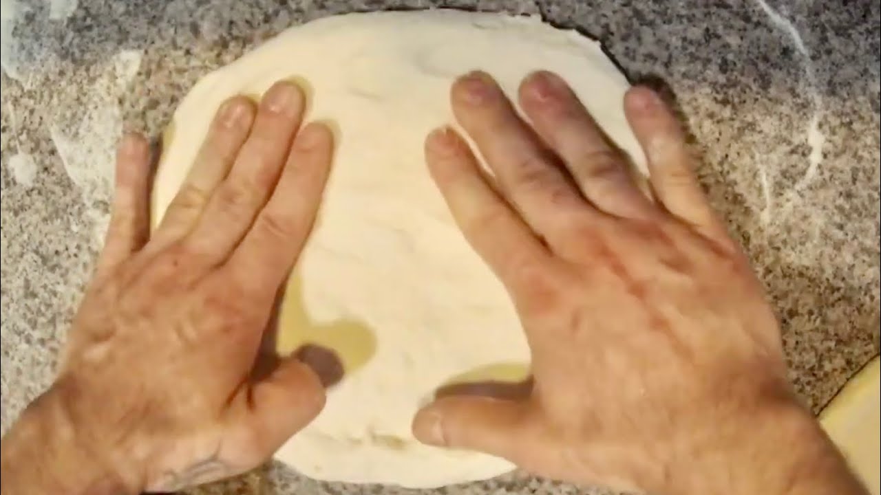 CURSO PRACTICO PIZZERO (16/20)  Explicación teórica l ESTIRADO ESTILO ROMANO Y NAPOLITANO.
