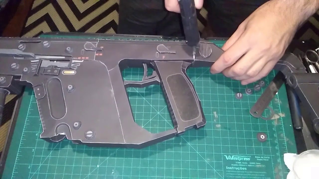 Papercraft Kriss vector