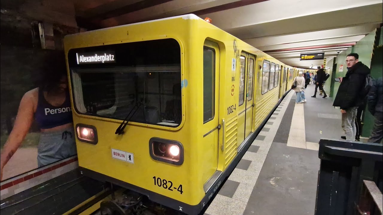 Mitfahrt in der U2 von Theodor-Heuss-Platz bis Alexanderplatz im GI/1E 1082-4