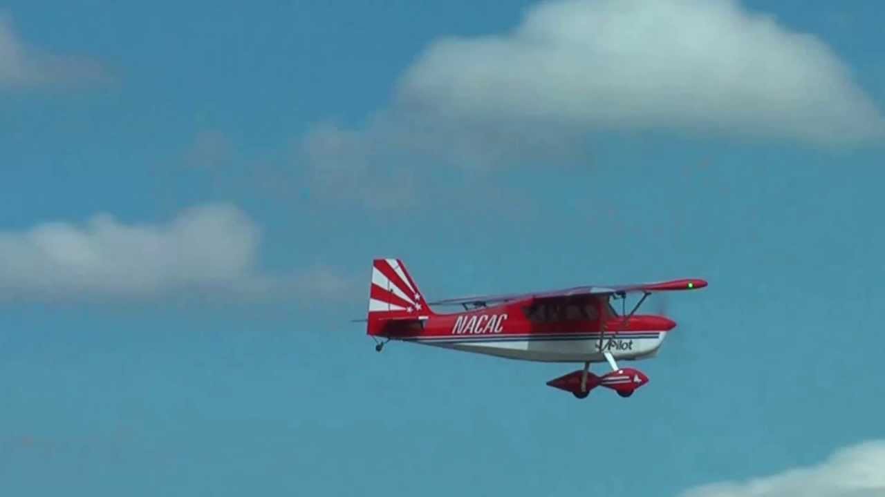 Pilot-RC Bellanca Decathlon 107