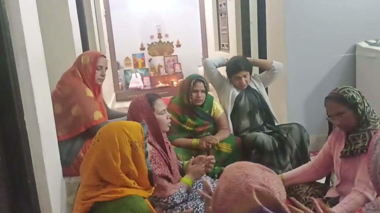 बहुत खूबसूरत गणेश जी का भजन,फूल तुम्हें भेजा है गजानन#viral #ytvi#trending #by asha bhakti gang👌👌 🙏🙏