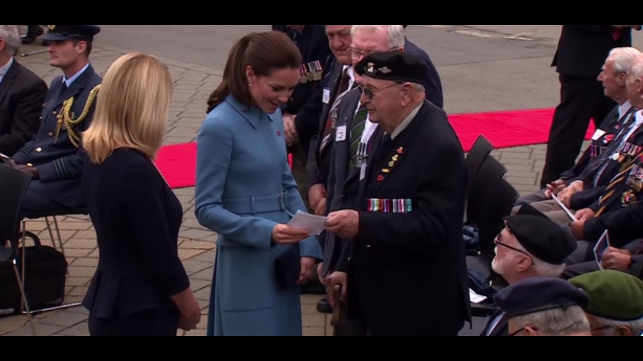 Duchess Of Cambridge Charms Veterans While Prince George Stays Home With Nanny