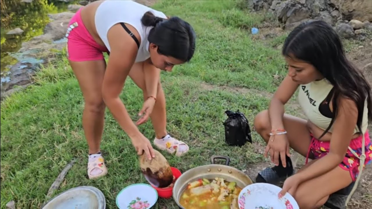 🛑Asi quedo La rica😅 sopa de gallina india/El  Buen Salvadoreño 