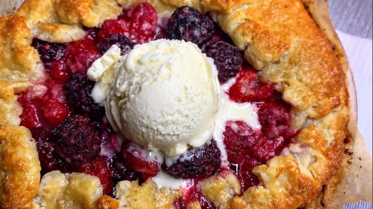 Blackberry Raspberry Galette Recipe - Easy Summer/Fall Dessert