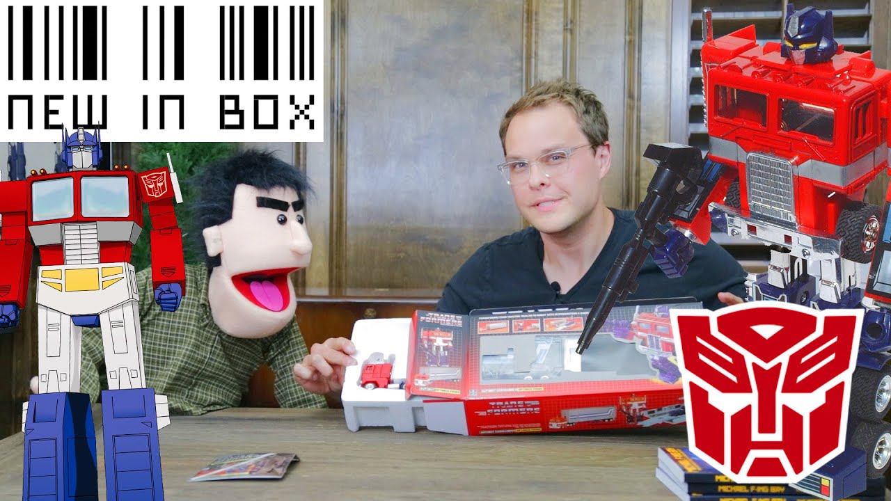 NEW IN BOX - Optimus Prime Transformers G1 (with guest host Bitter Script Reader)