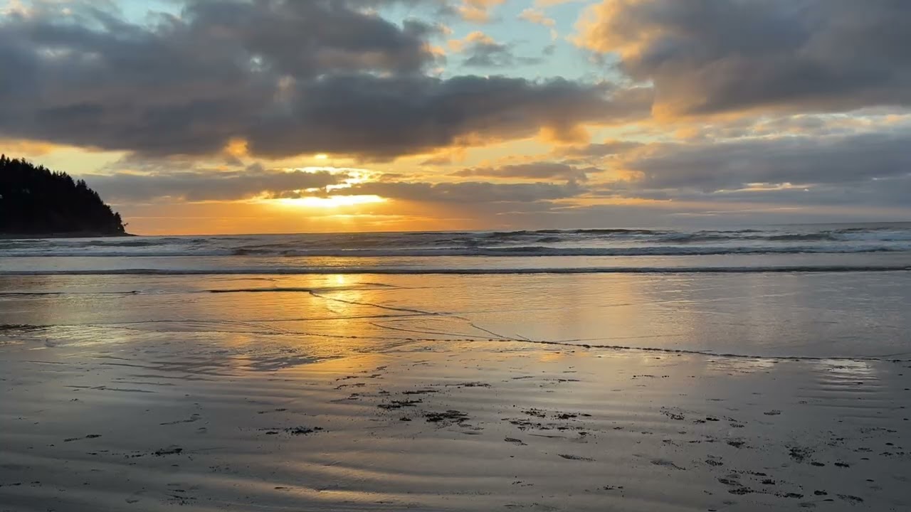 Relaxing Ocean Waves | No AI | No Music | 30 Minutes | 4K | Seaside, OR. GC01