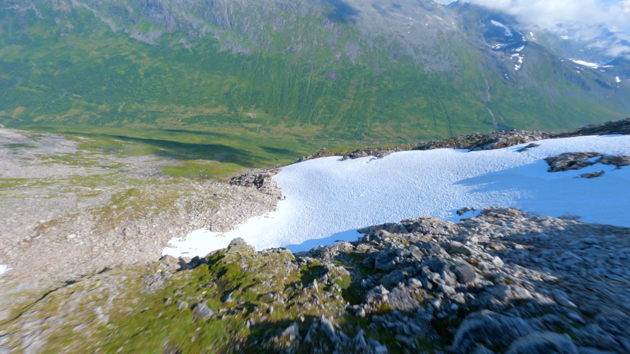 Mountain surfing