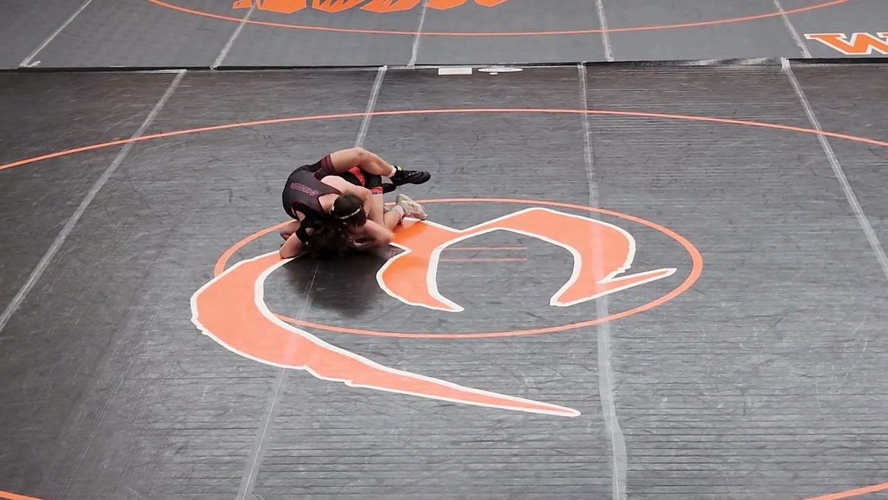 Lincoln Way West Invitational - Minooka vs Moline 150lbs