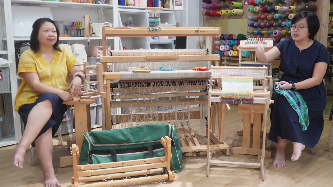 Chatting with Craft Atelier Mar 2023 - Looms & Weaving With Them