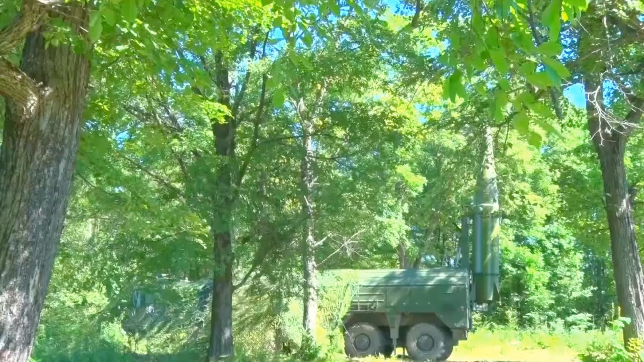 Russia MOD- Iskander-M Hypersonic Operational Tactical Missile System (OTRK) Live Firing [1080p]
