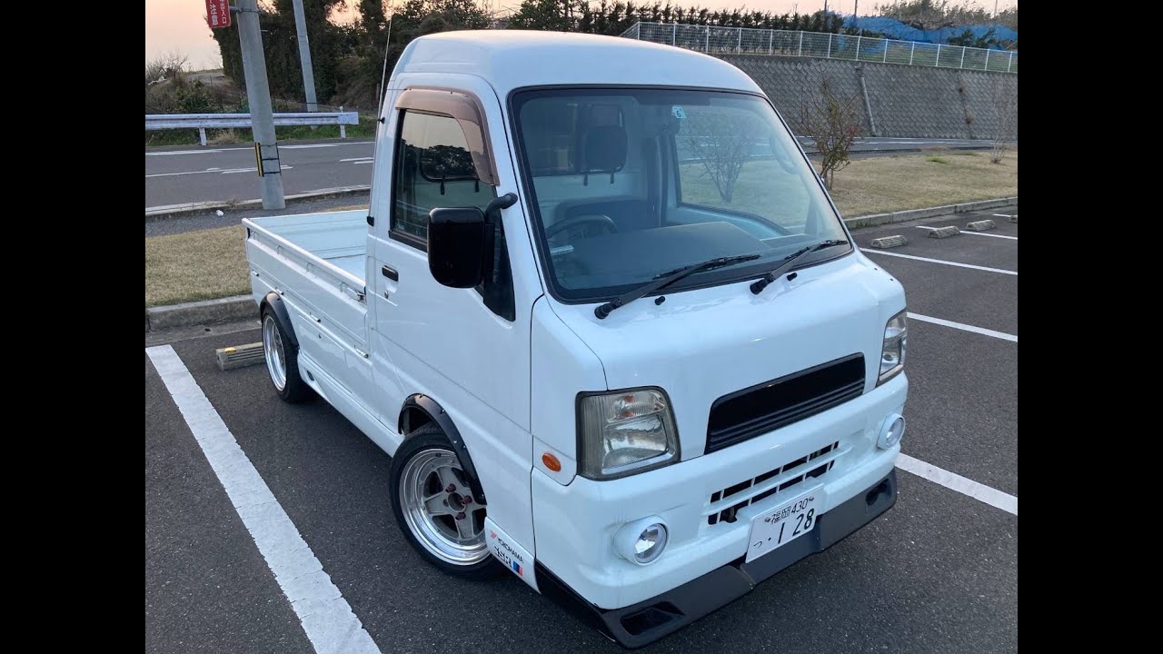 adloop-cars　H17年1月式 スバル サンバー トラック ＴＣ ハイルーフ スーパーチャージャー 4WD 5F  畑のポルシェ　赤帽　カスタム　普通小型貨物　公認車 8万㌔