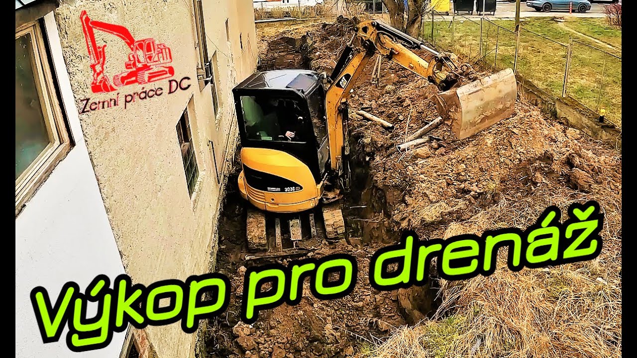 Výkop pro drenáž (Excavation for drainage)