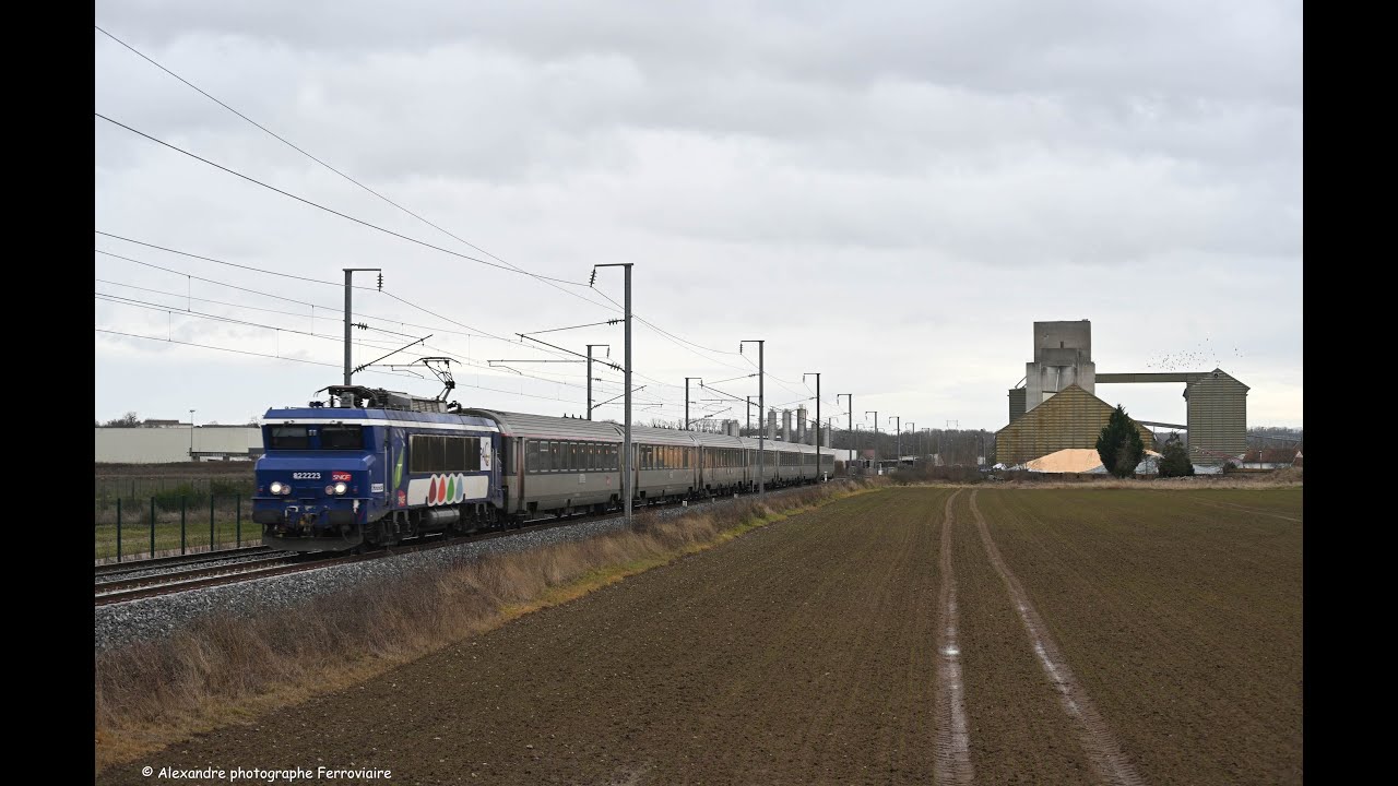 🇫🇷🚂 😱 La BB 22223 du PAC ce balade sur le Bourbonnais venue en renfort chez intercités #️⃣7️⃣1️⃣