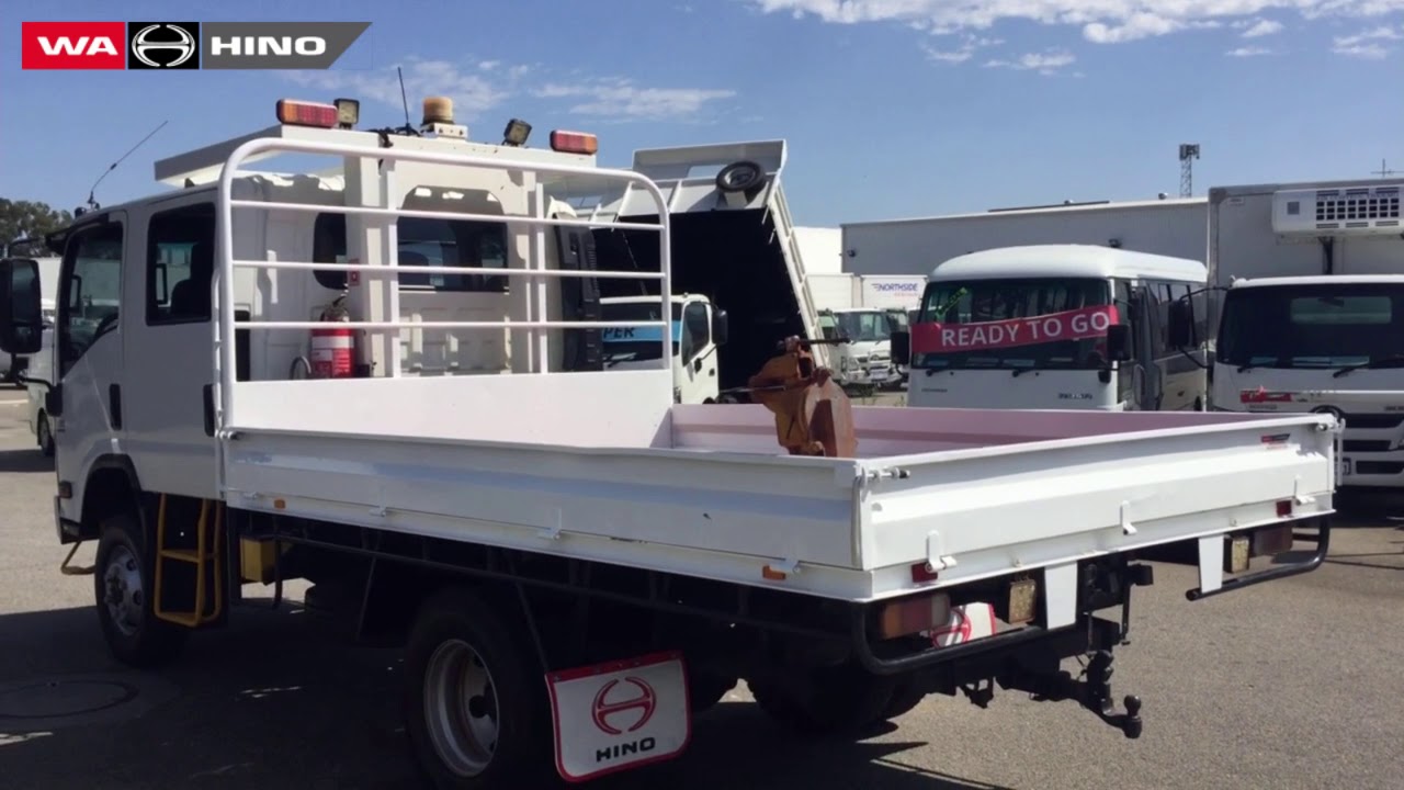 7639 - 2013 Isuzu NPS 300 Crew Cab