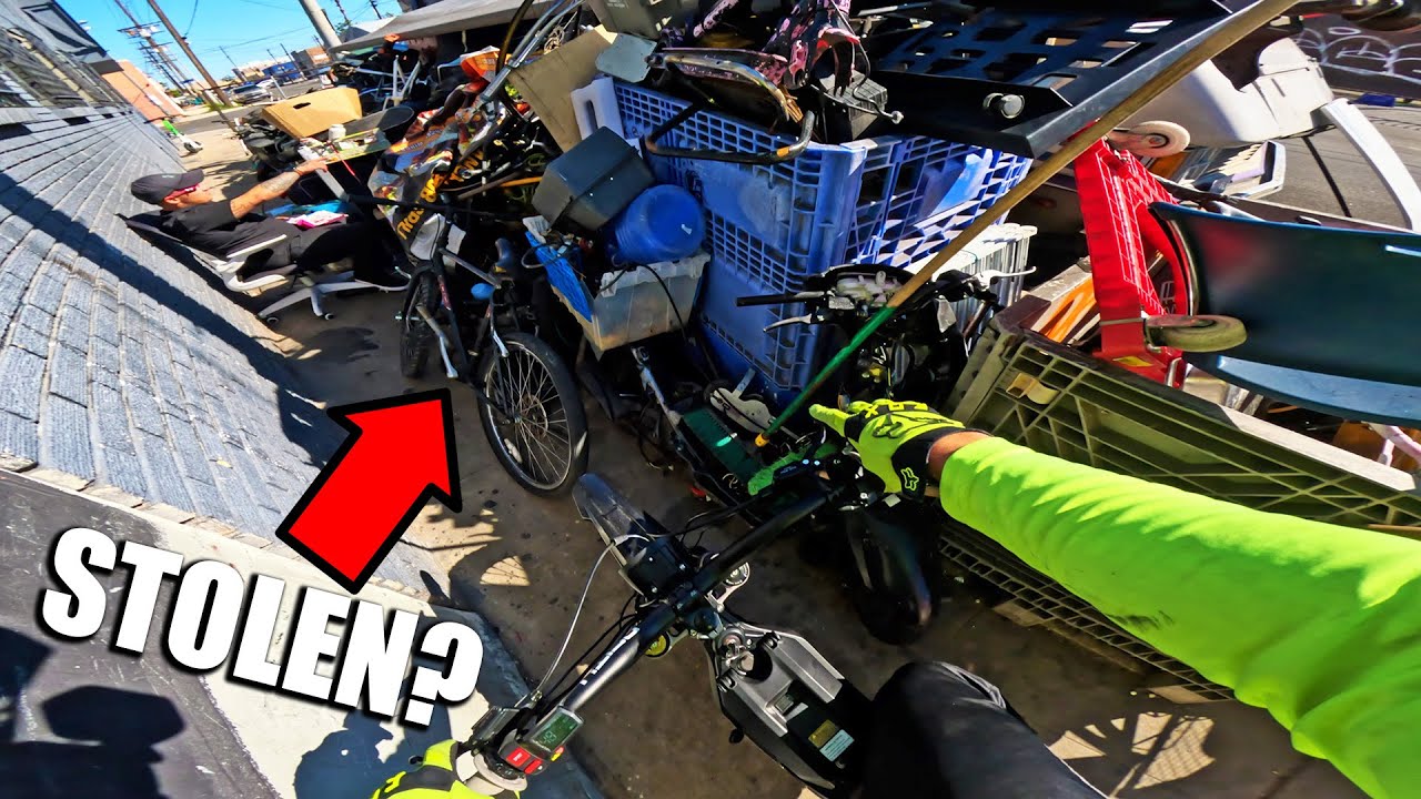 Exploring In The Hood On Surron E-bike..