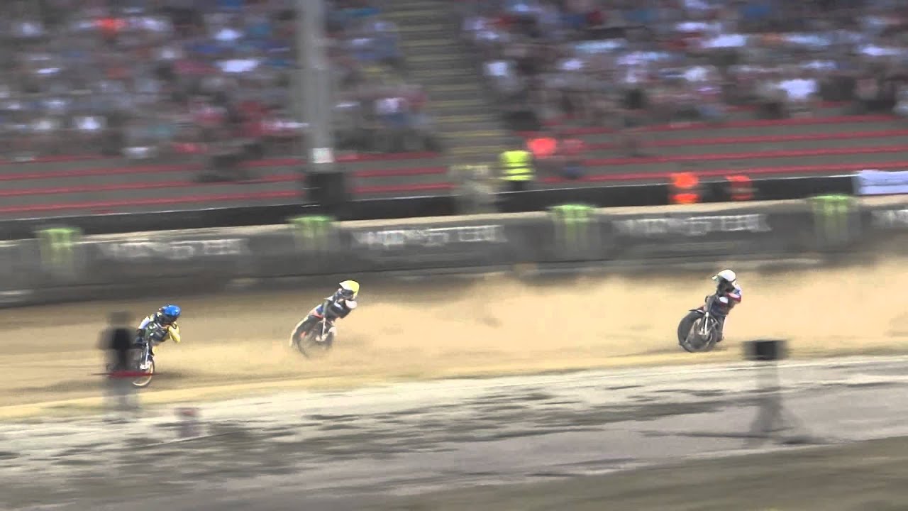 Wyścig 19 półfinału DPŚ [SWC] na żużlu 2015 w Gnieźnie