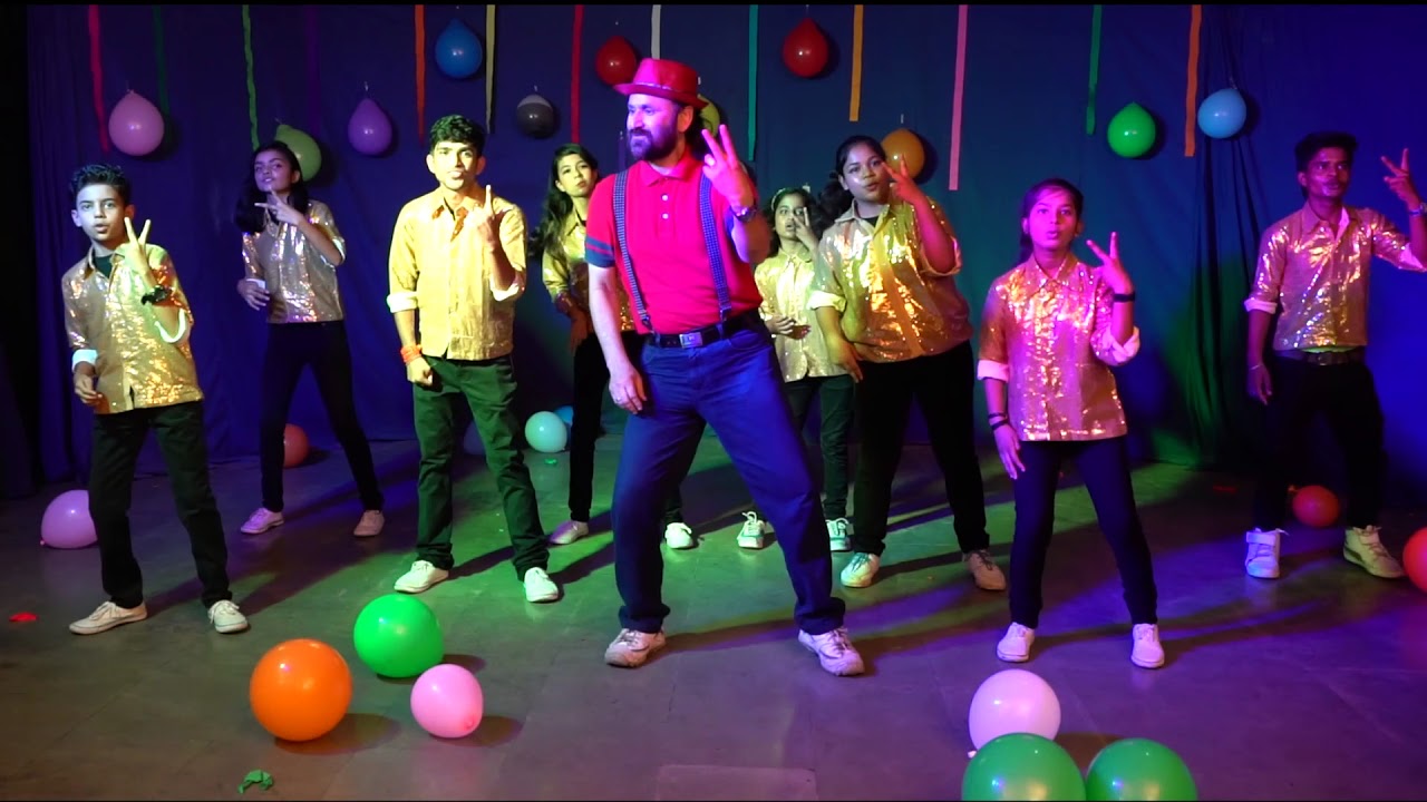 Kids action song Doctor knickerbocker