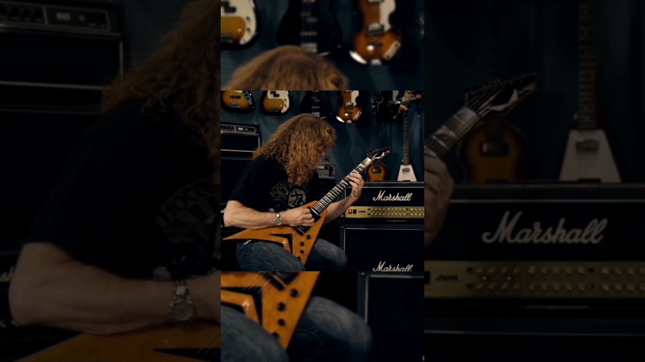 Dave Mustaine playing Holy wars at guitar center