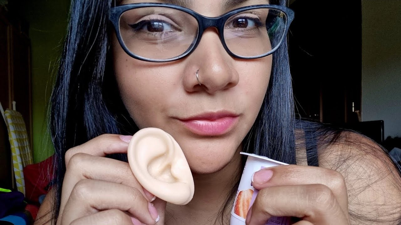 ASMR Lamiendo Yogurt en Orejita mientras charlamos | ASMR en español