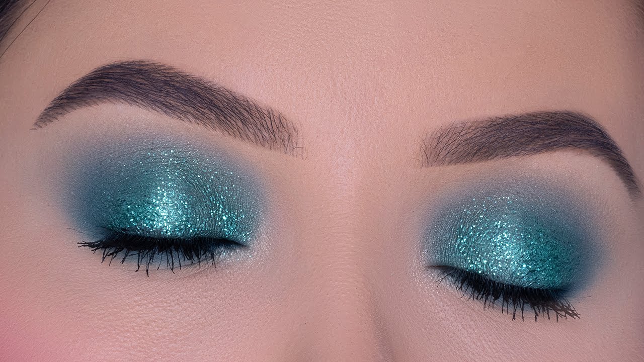 Turquoise Glitter Eye Makeup Tutorial | Sparkly Eyelook