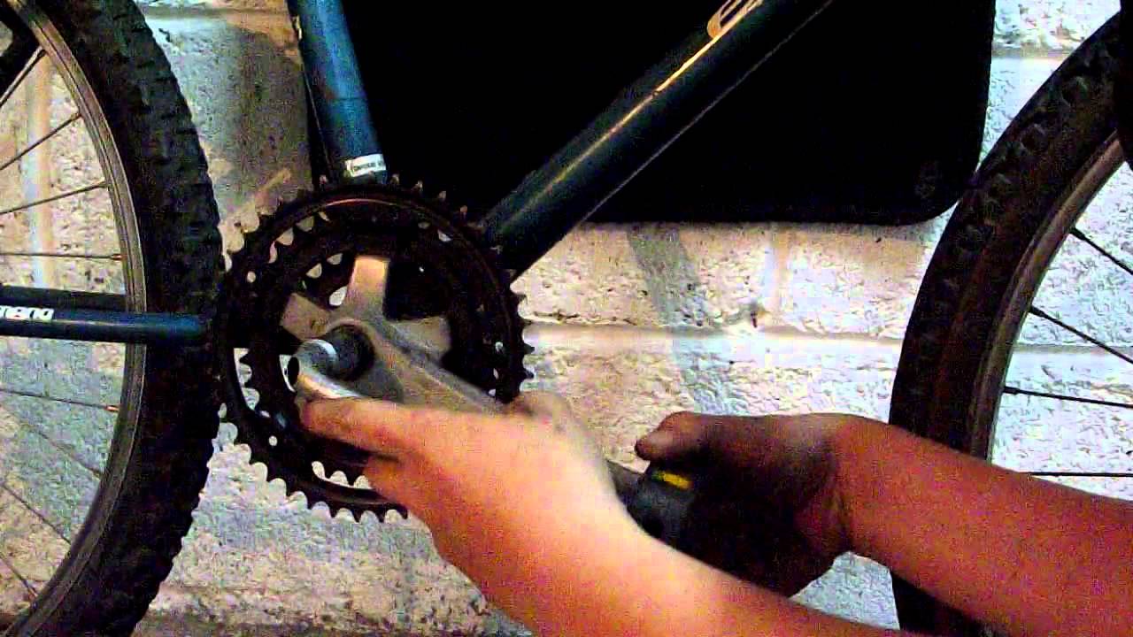 comment demonter un pédalier (explication)