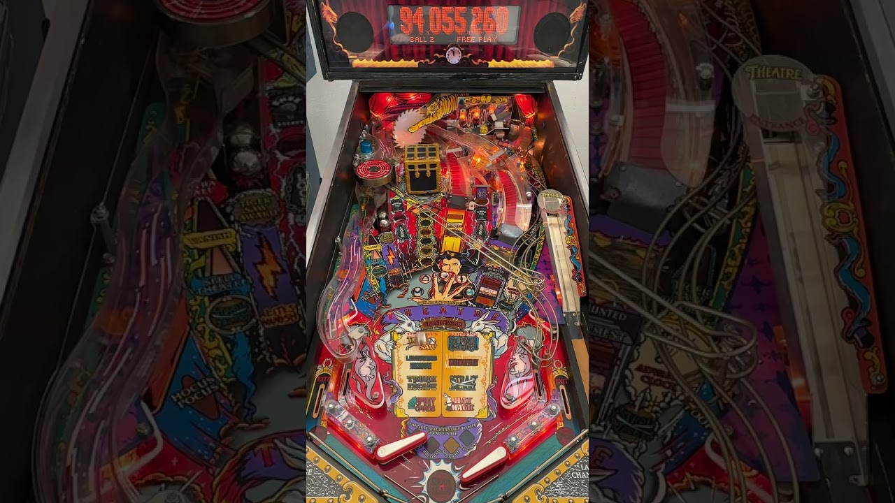 Theater of magic - Pinball