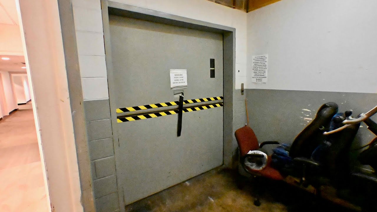 Des Plains, IL: EPIC FAIL of  Otis Hydraulic Freight elevator at O'Hare Lake Office Park 