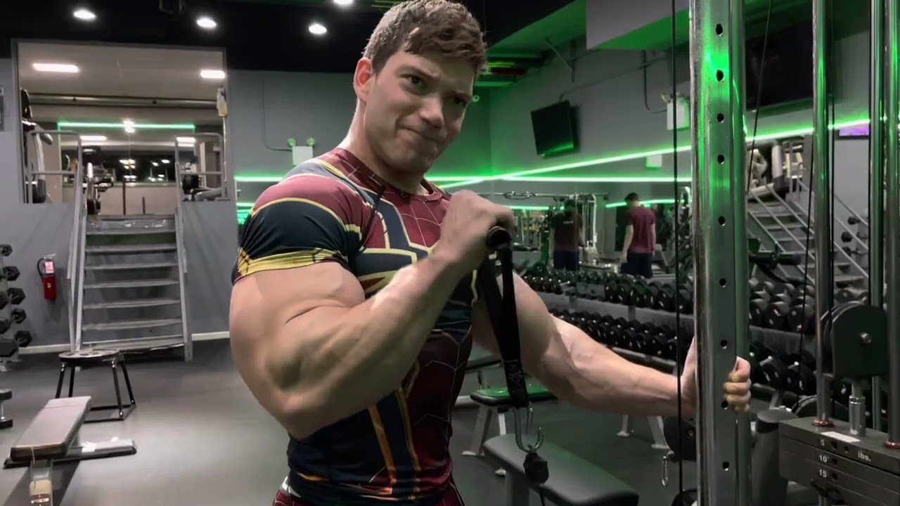 Single arm reverse cable curls