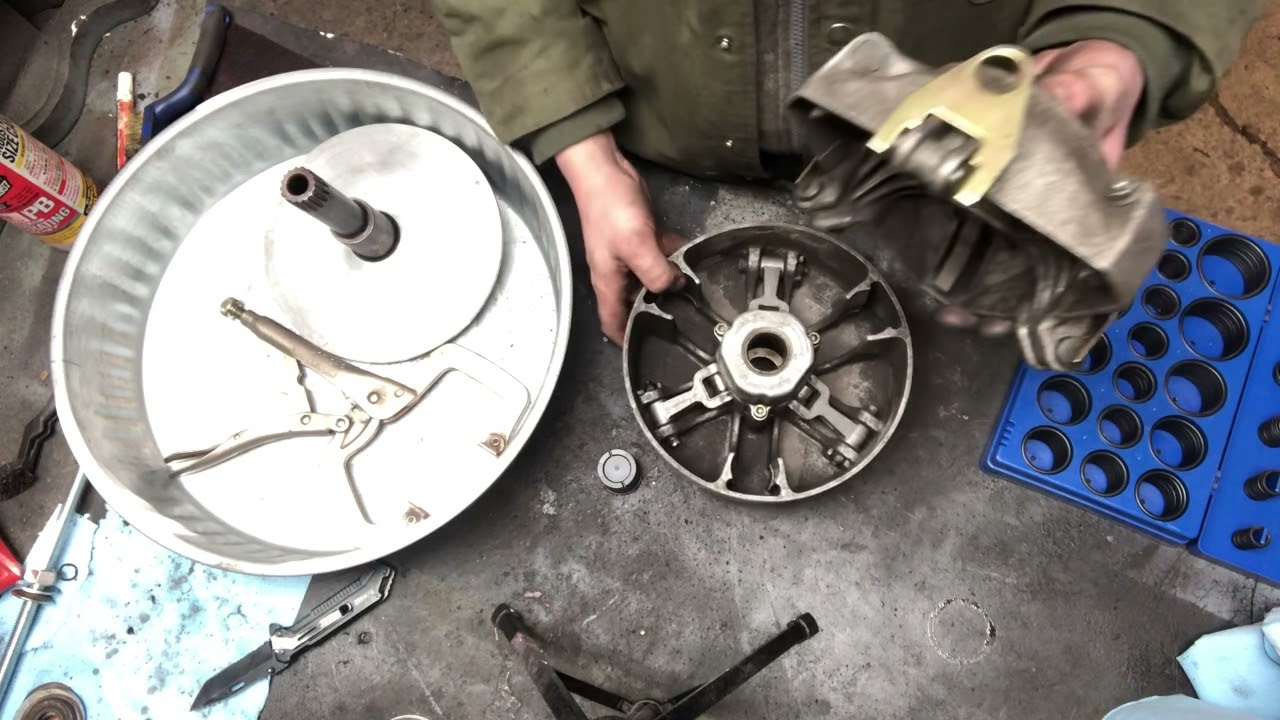 $400 Formula 3: Cleaning clutches