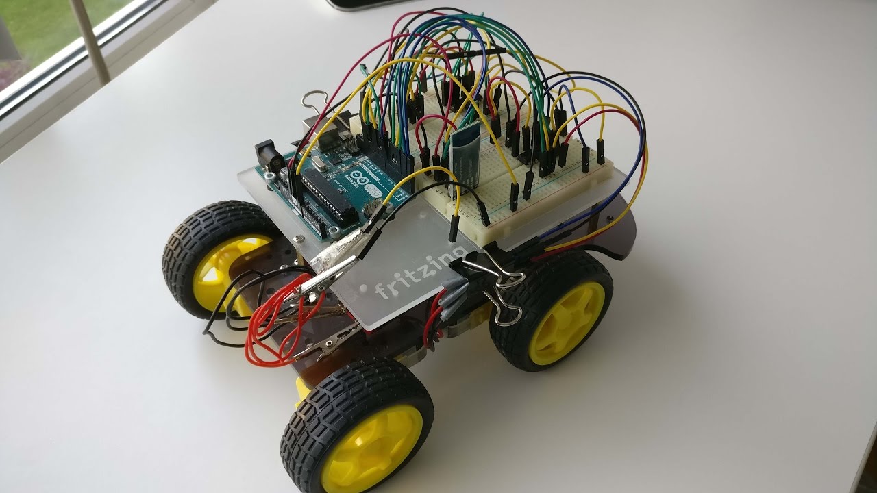 Android Controlled Bluetooth Car {TUTORIAL} + Source Code